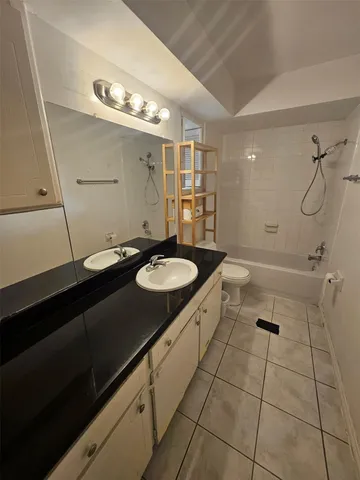 $1,100 | 7900 Westheimer Road, Unit 234, Houston, TX 77063