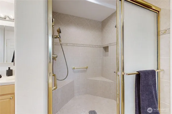 $674,900 | 956 Southeast Garrison Drive, College Place, WA 99324