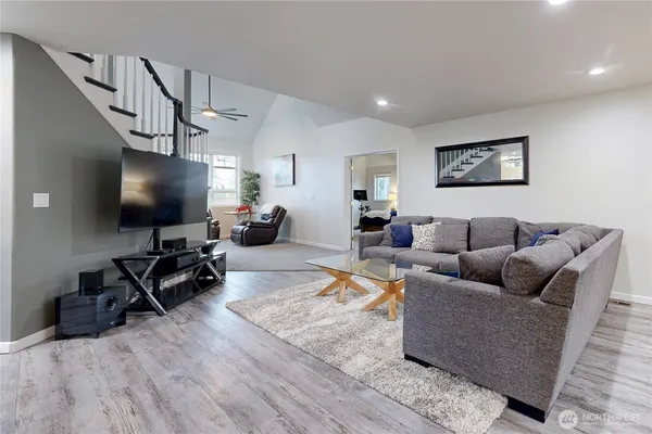 $674,900 | 956 Southeast Garrison Drive, College Place, WA 99324