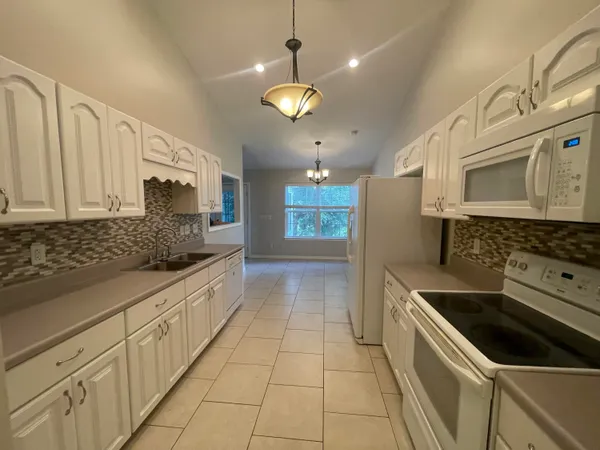 $1,800 | 728 Riva Ridge Drive, Crestview, FL 32539