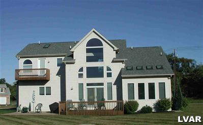 5892 Alexander Road Bethlehem, PA 18017 - Photo 3 of 11 Gallery Image 3