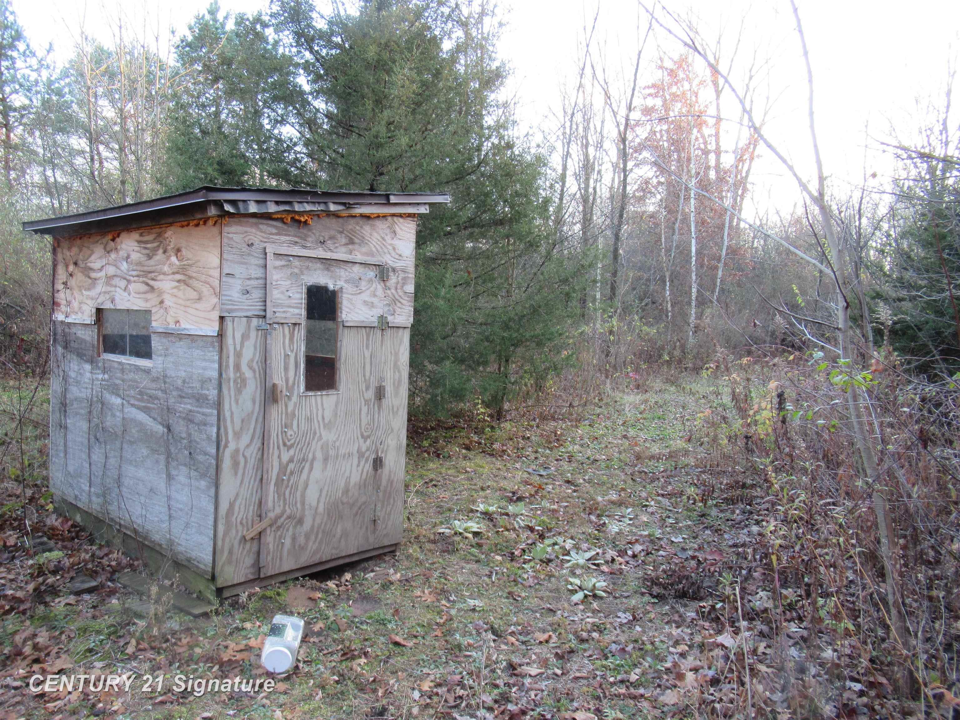 9119 North Seymour Road Flushing, MI 48433 - Photo 10 of 12