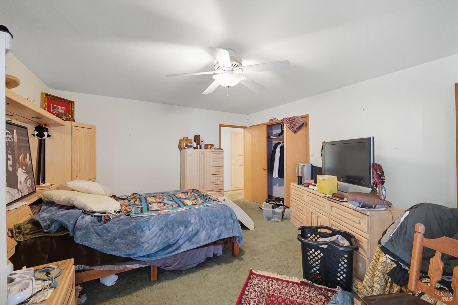 1 Green Point Lane Novato, CA 94945 - Photo 22 of 33 Master Bedroom