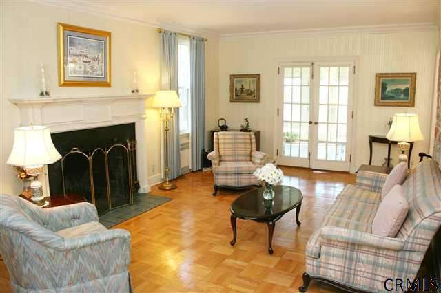 383 Vly Road Colonie, NY 12309 - Photo 3 of 15 Photo 3