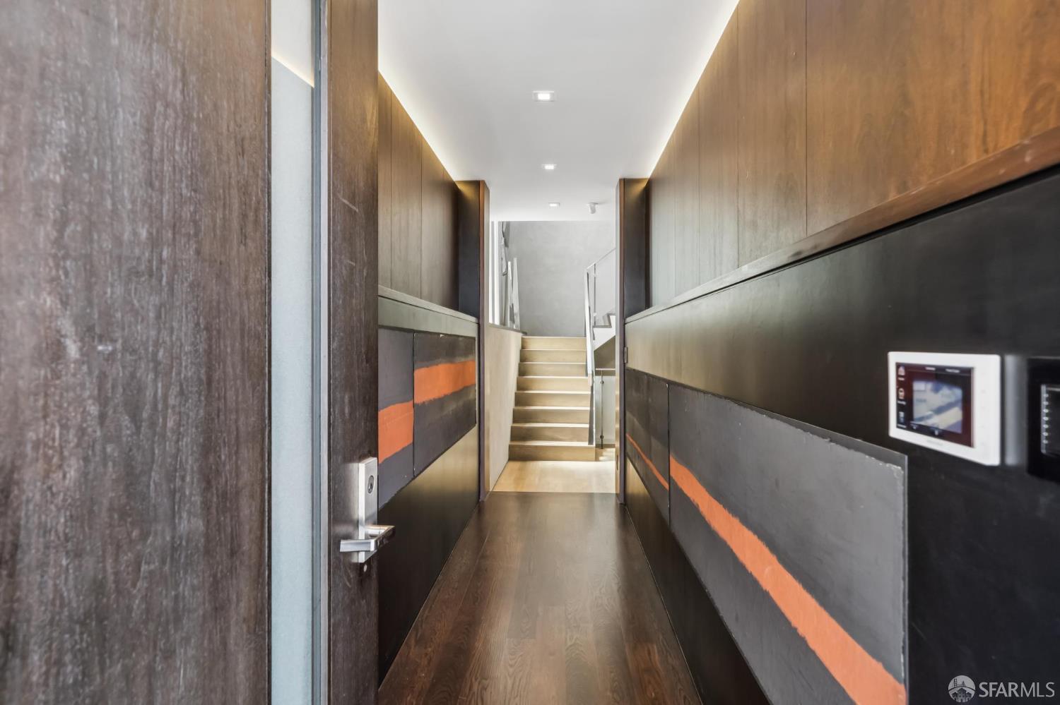 2755 Fillmore Street San Francisco, CA 94123 - Photo 4 of 99 a view of entryway