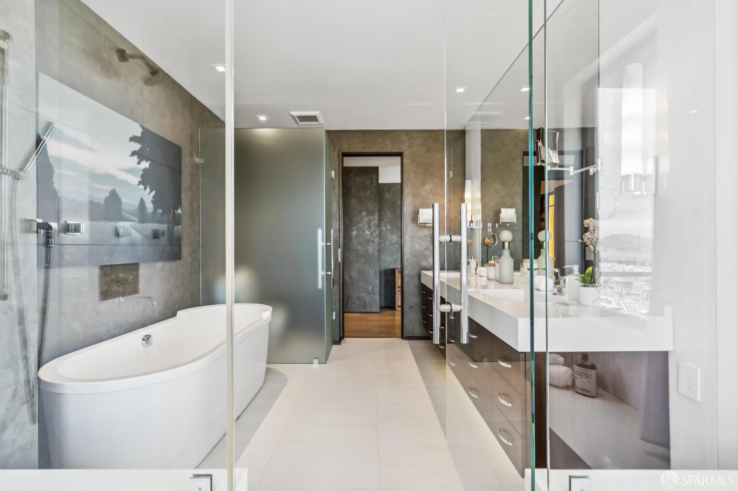 2755 Fillmore Street San Francisco, CA 94123 - Photo 53 of 99