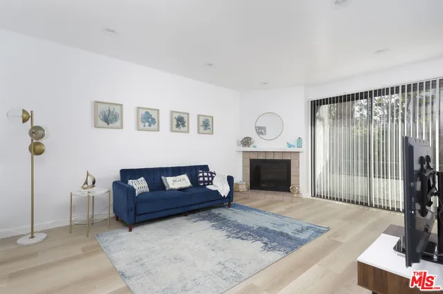 $559,000 | 8110 Manitoba Street, Unit 109, Playa del Rey, CA 90293