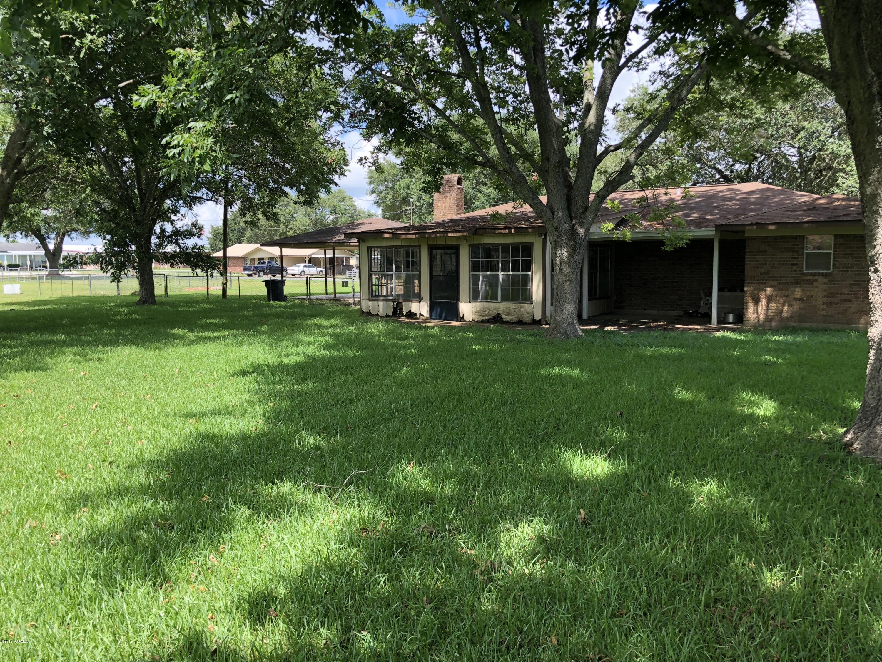 233 Roderick Street Ville Platte, LA 70586 - Photo 2 of 2 Gallery Image 2