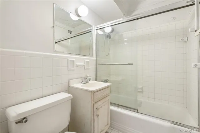 a picture of a wall with a white wall and a picture