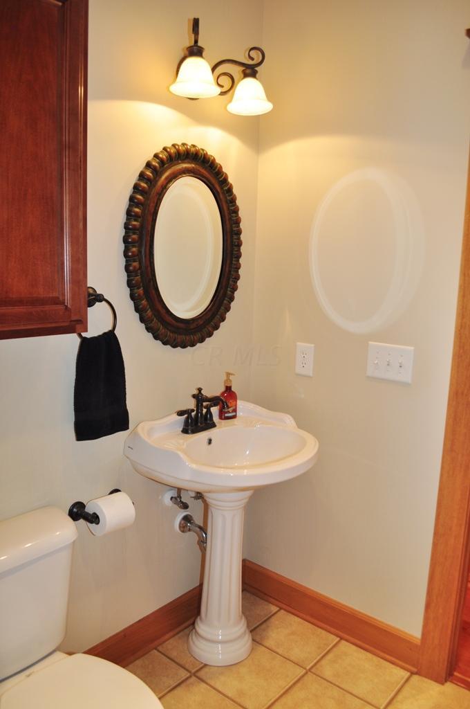4535 Fremar Road Northeast Lancaster, OH 43130 - Photo 34 of 90