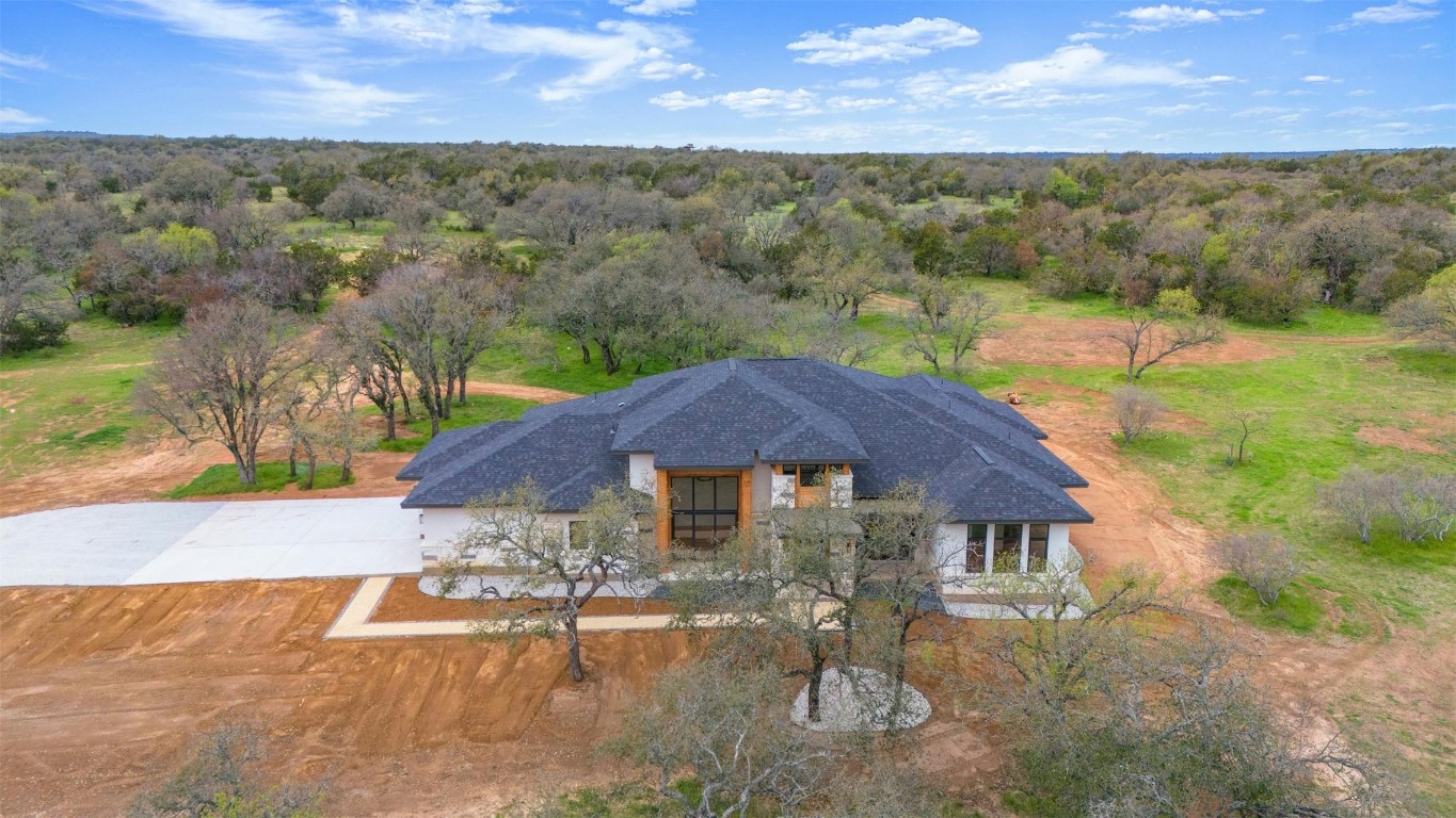 Welcome to your own slice of Hill Country paradise!