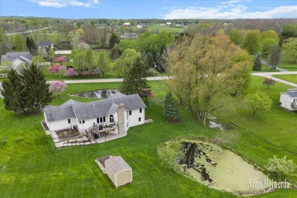 $475,000 | 2901 84th Street Southeast, Caledonia, MI 49316