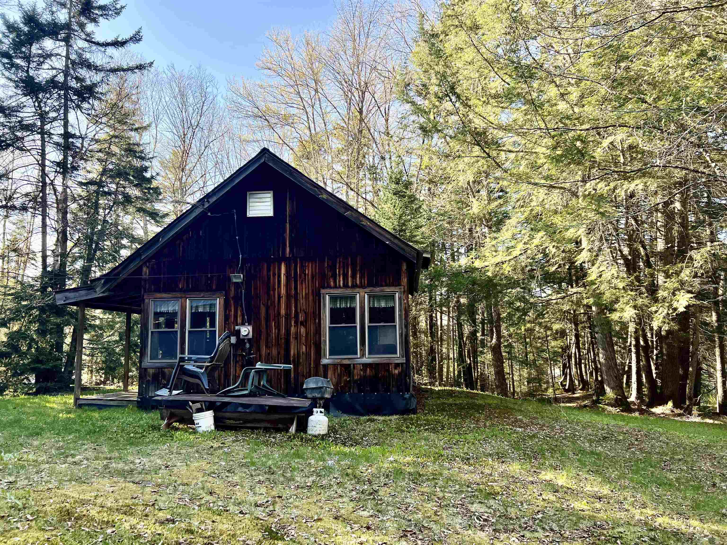 559 Corporation Road Rochester, VT 05767 - Photo 3 of 47