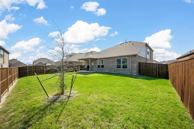 $400,000 | 2111 Robert Street, Anna, TX 75409