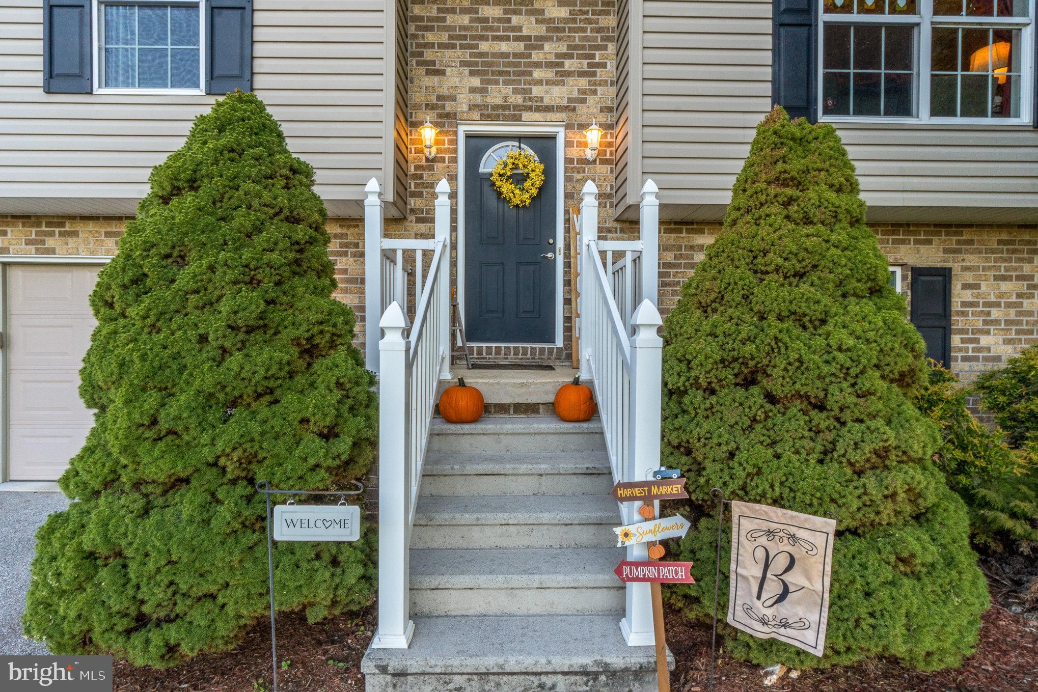 1826 Stoverstown Road Spring Grove, PA 17362 - Photo 4 of 55