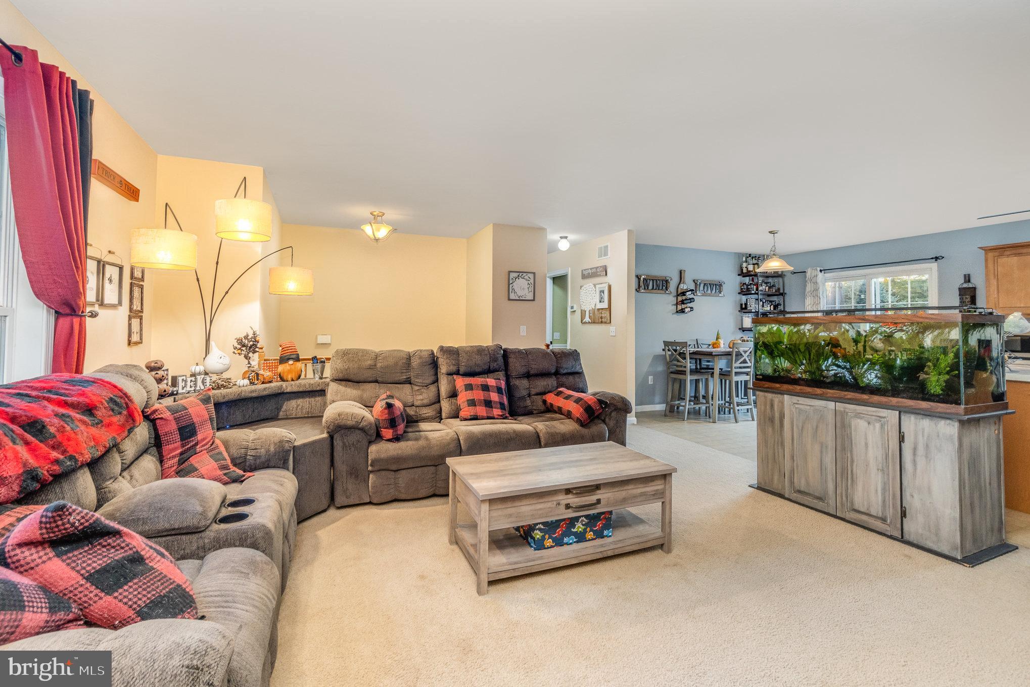 1826 Stoverstown Road Spring Grove, PA 17362 - Photo 9 of 55 Living room for relaxing or entertaining