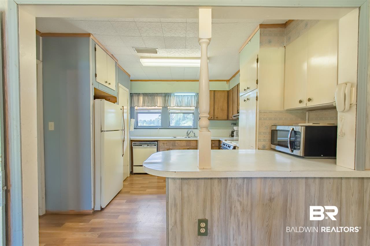 2439 Stanley Road Brewton, AL 36426 - Photo 10 of 30 Kitchen