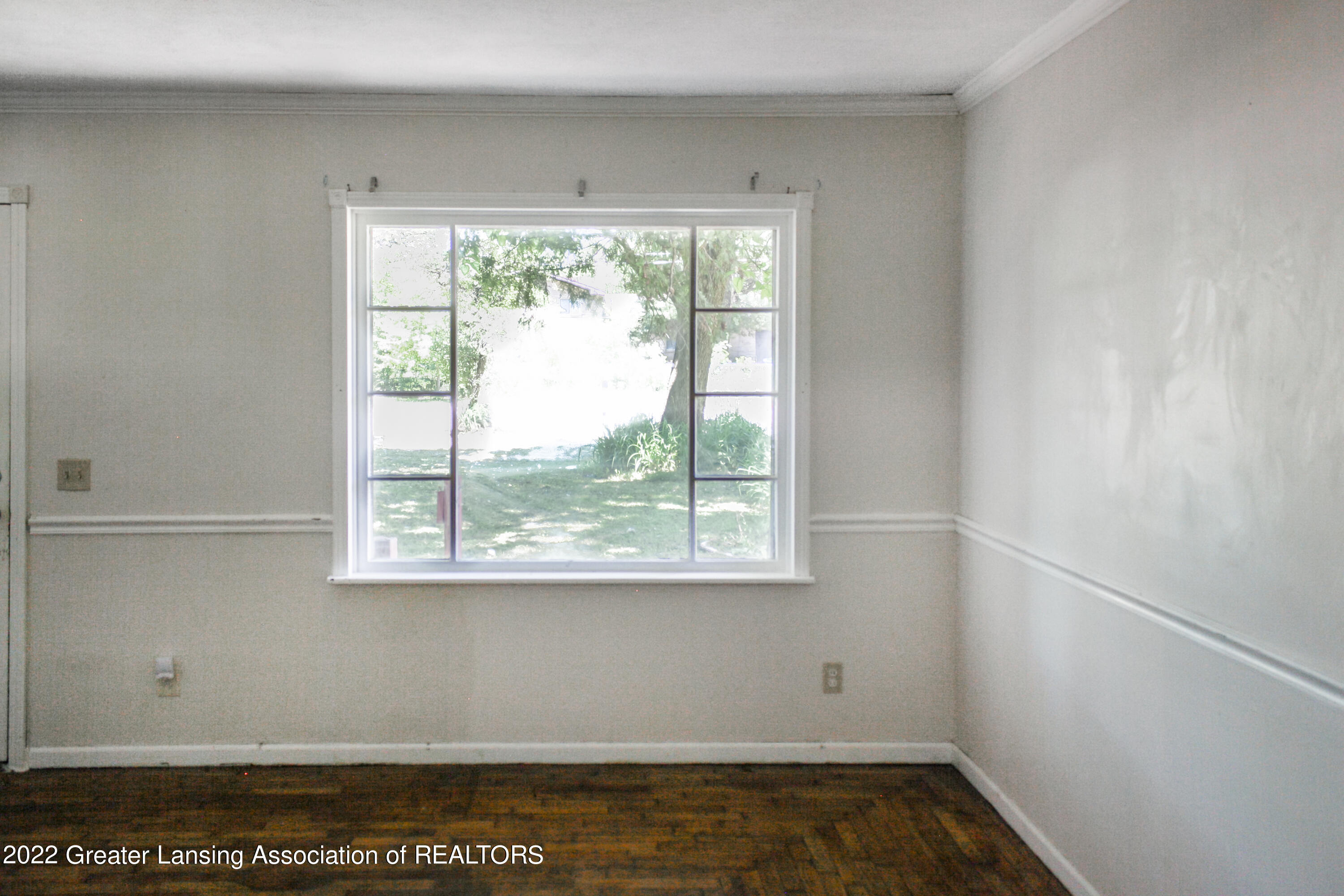 2035 West Miller Road Lansing, MI 48911 - Photo 22 of 22 IMG_2543