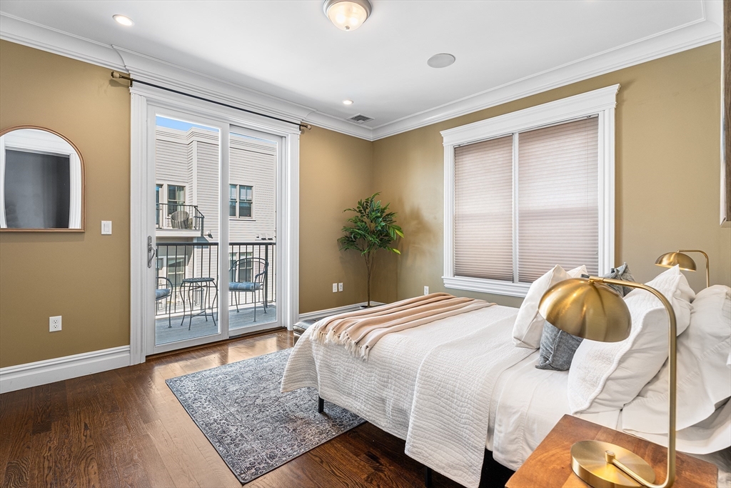 9 M Street, Unit 5 Boston, MA 02127 - Photo 11 of 29 Gallery Image 11