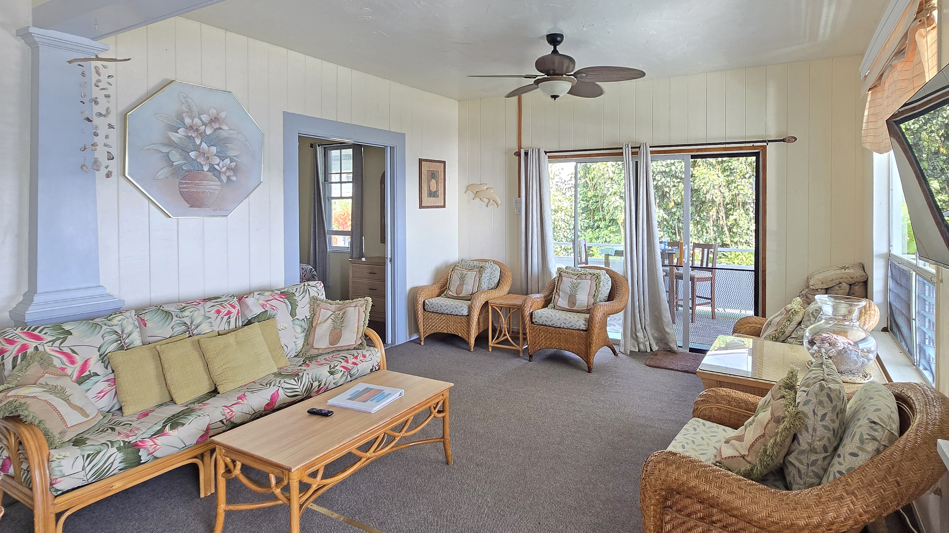 82-6047 Puuhonua Road Captain Cook, HI 96704 - Photo 14 of 25 a living room with furniture and a large window