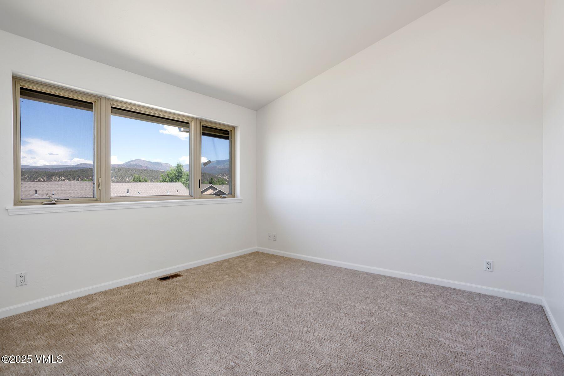 60 Mill Road, Unit H3 Eagle, CO 81631 - Photo 18 of 25 photo_online_012