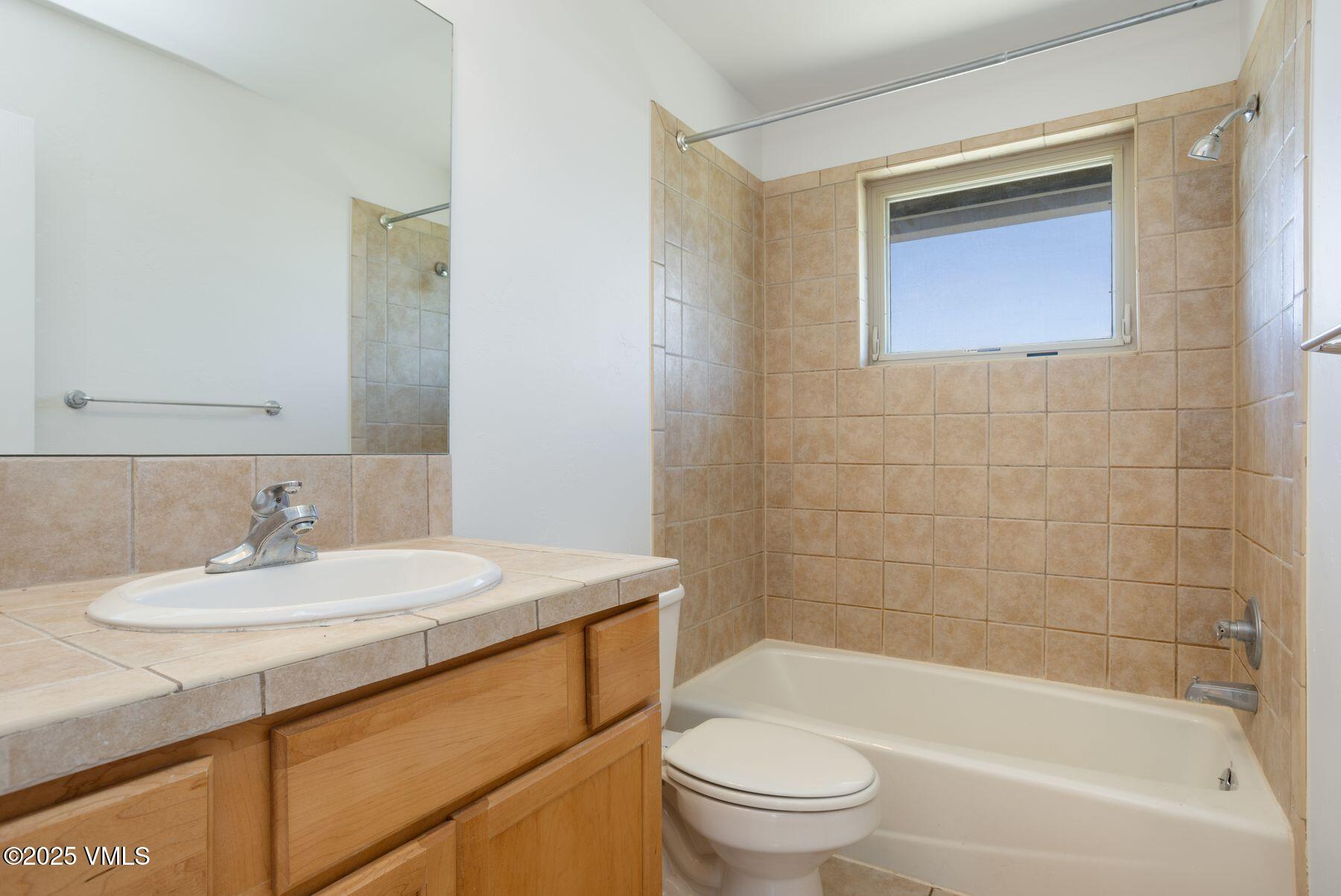 60 Mill Road, Unit H3 Eagle, CO 81631 - Photo 20 of 25 photo_online_011
