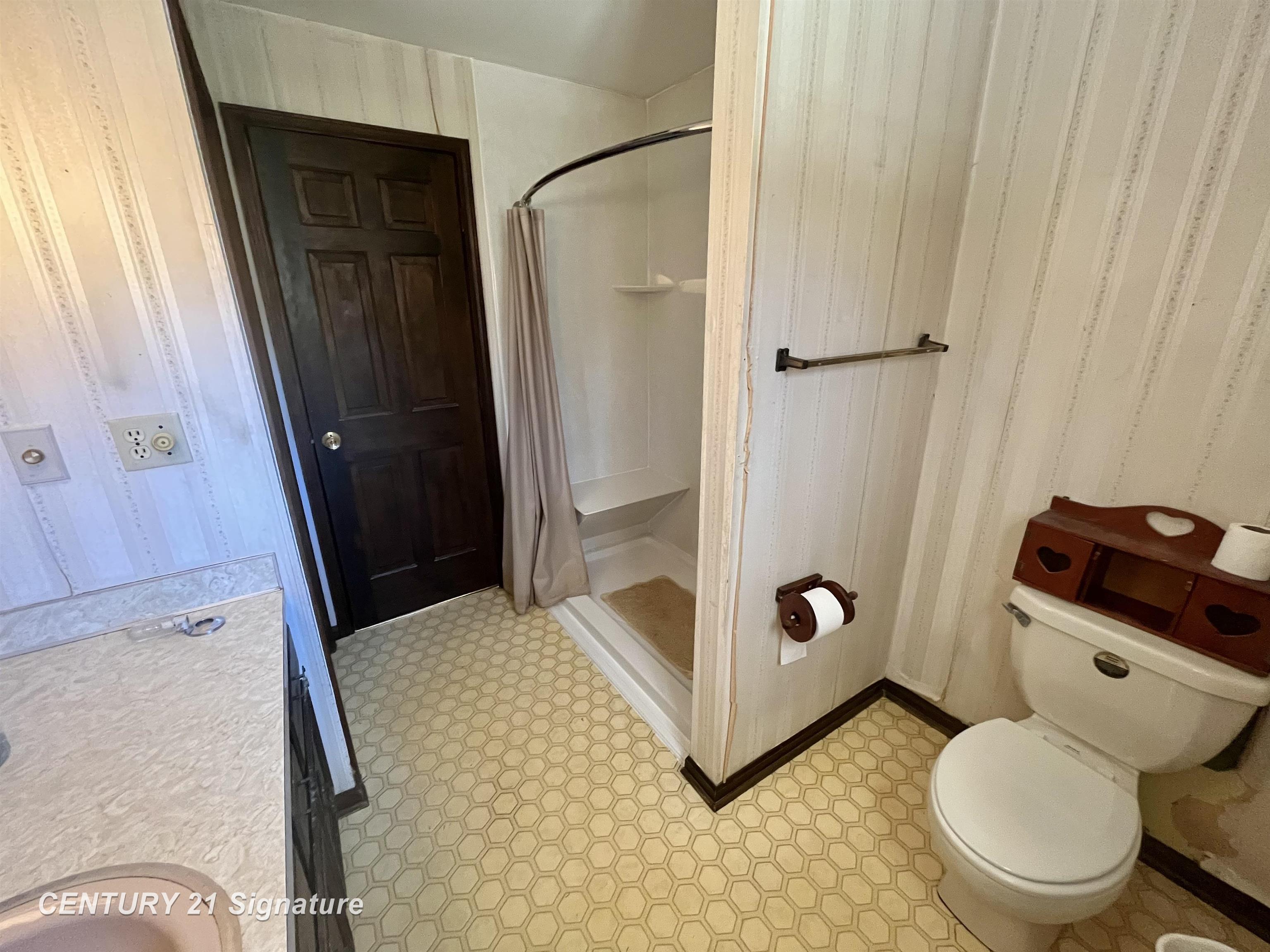 5417 Cole Road Saginaw, MI 48601 - Photo 20 of 43