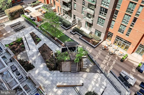 $2,800 | 1025 First Street Southeast, Unit 901, Washington, DC 20003