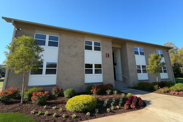 $875 | 204 South Clydeton Road, Unit E, Waverly, TN 37185