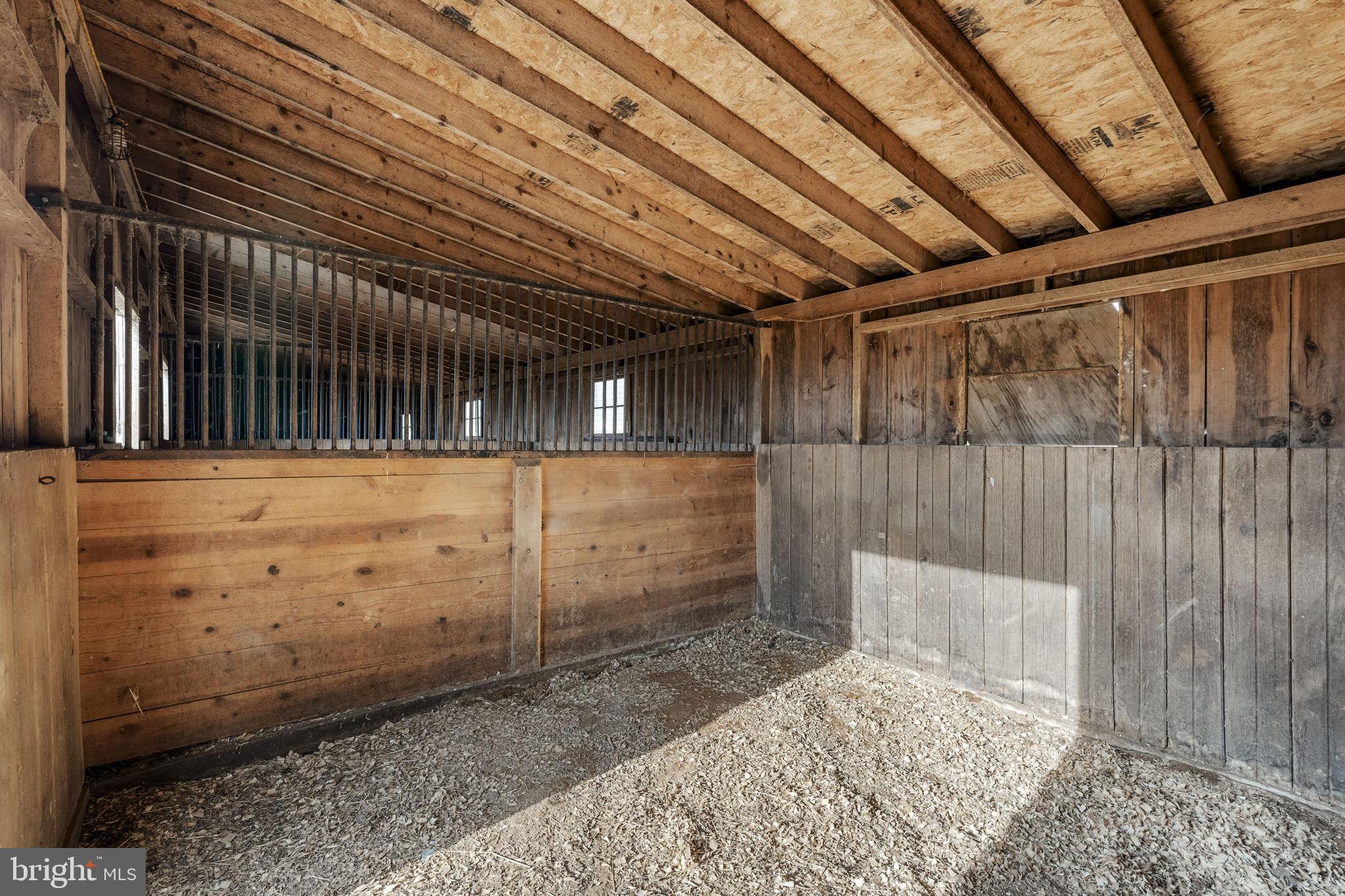 3697 Newark Road Oxford, PA 19363 - Photo 42 of 52 Horse stall 1