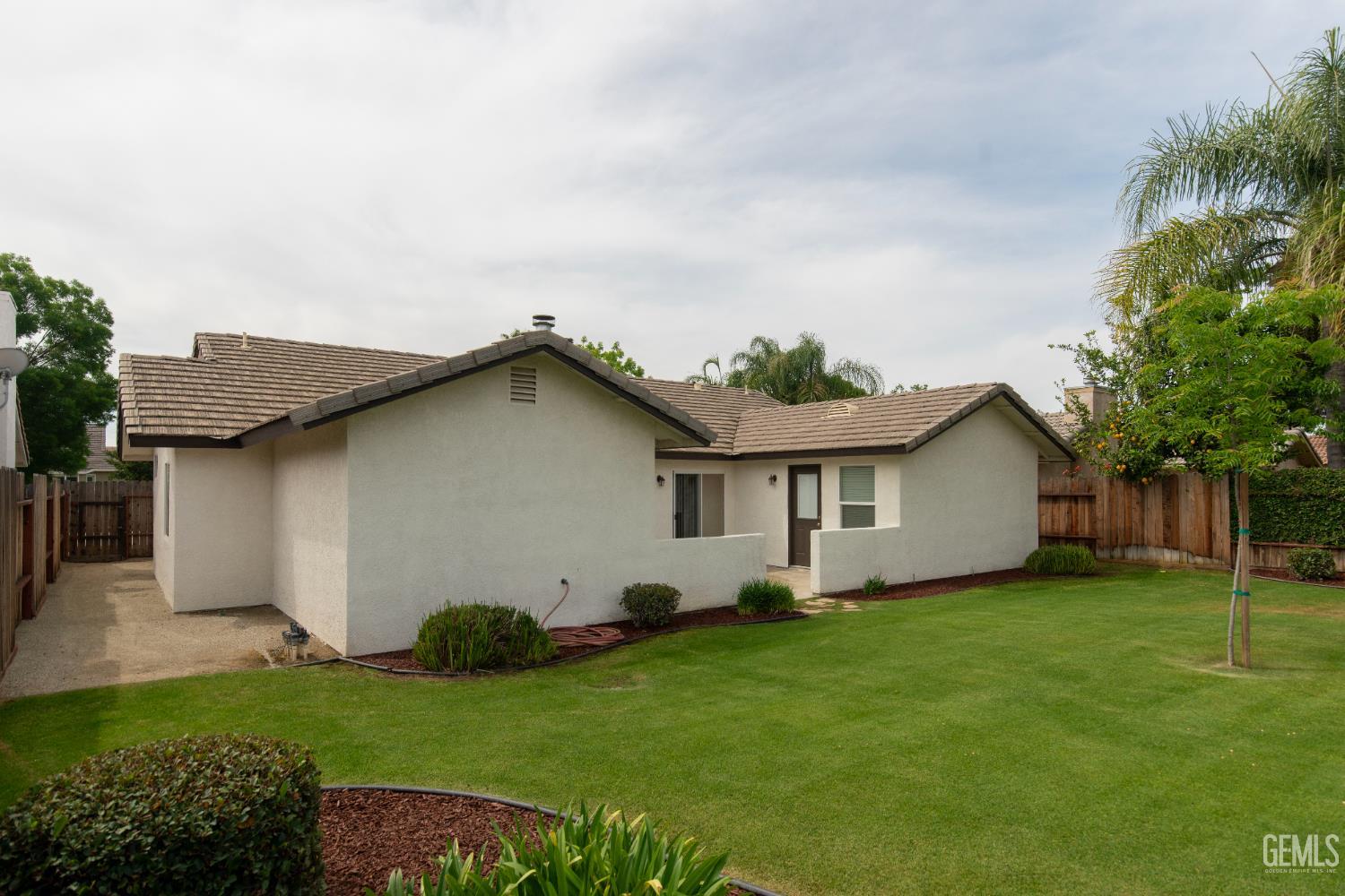 Undisclosed Address Bakersfield, CA 93312 - Photo 35 of 40 Gallery Image 35