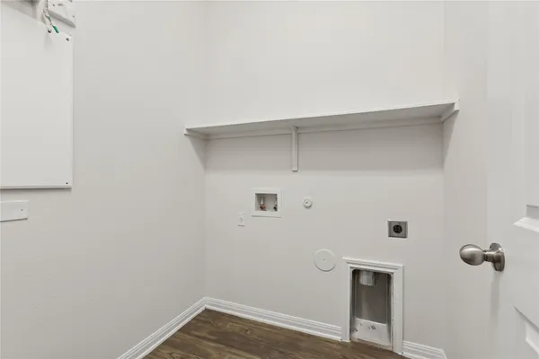 $2,088 | 1200 10th Street, Unit 1003, Pflugerville, TX 78660