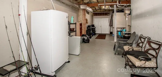 a view of a storage & utility room