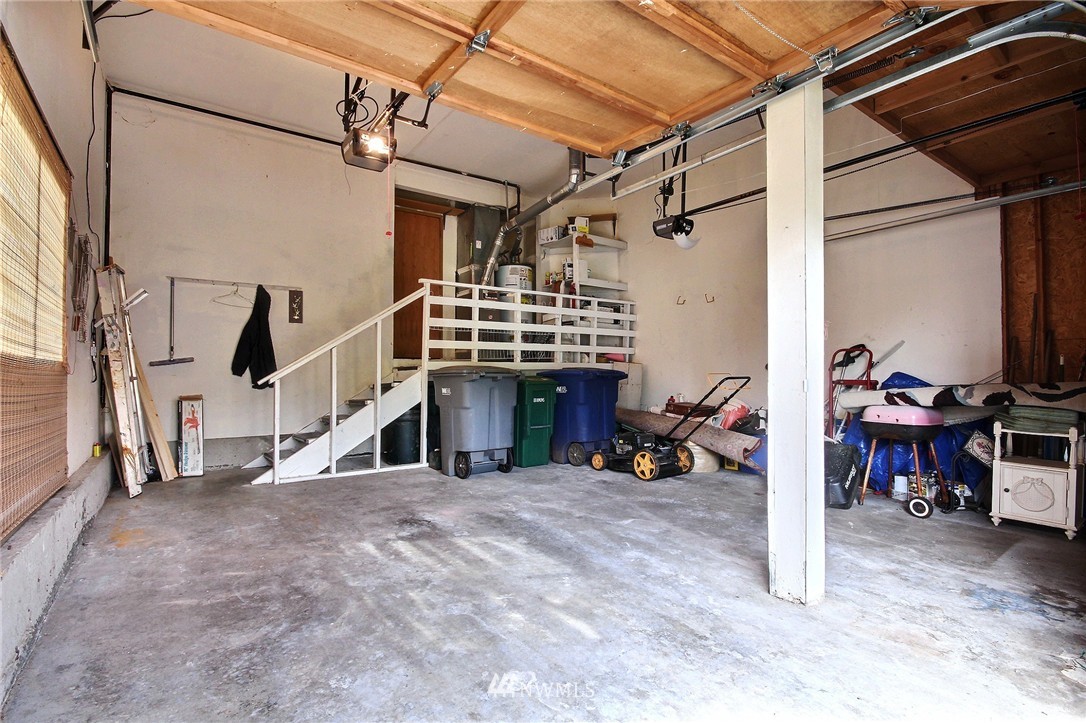 2125 Southeast 8th Drive Renton, WA 98057 - Photo 12 of 21 Gallery Image 12