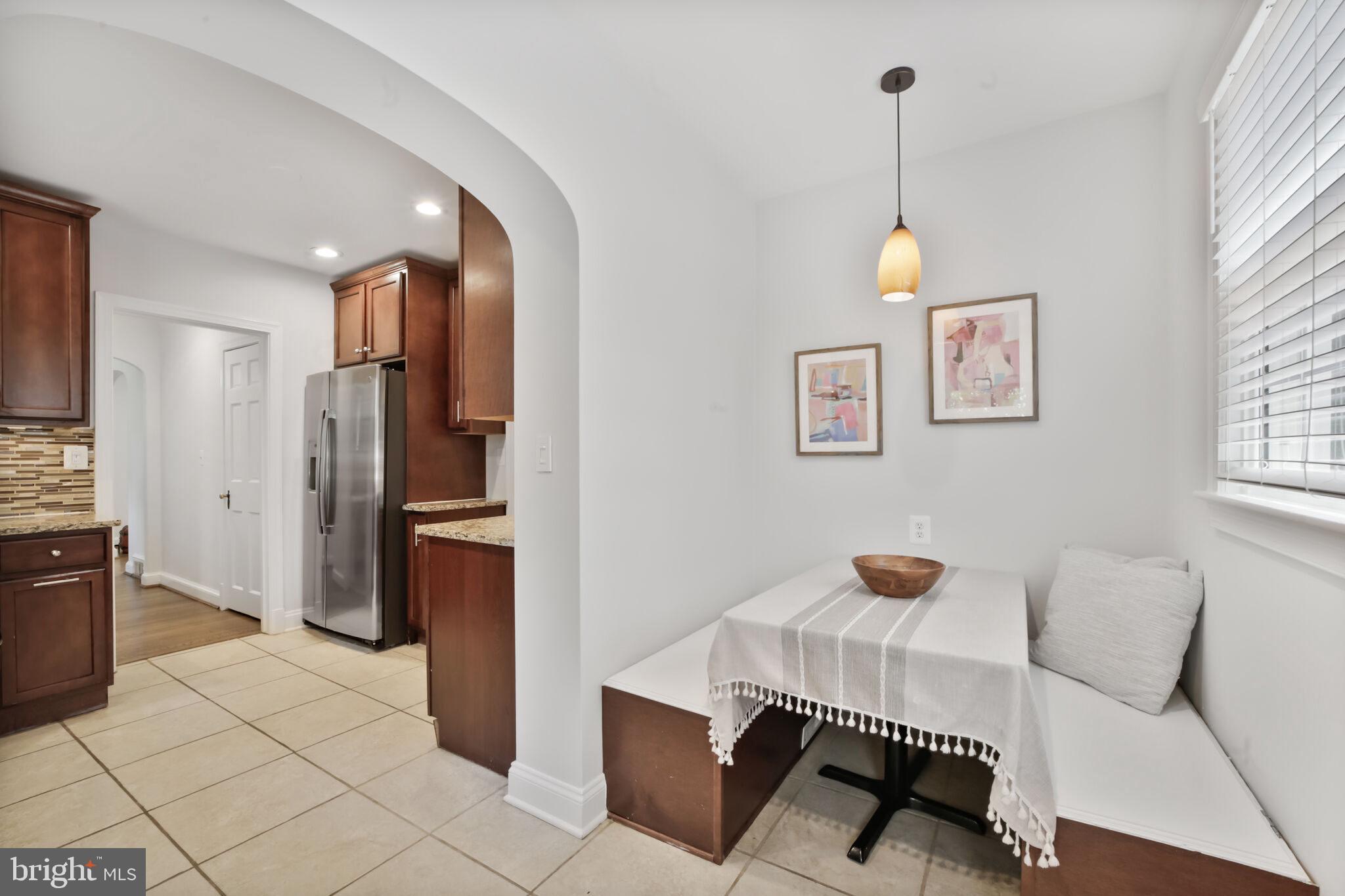 1512 Live Oak Drive Silver Spring, MD 20910 - Photo 14 of 34 a living room with furniture and a window