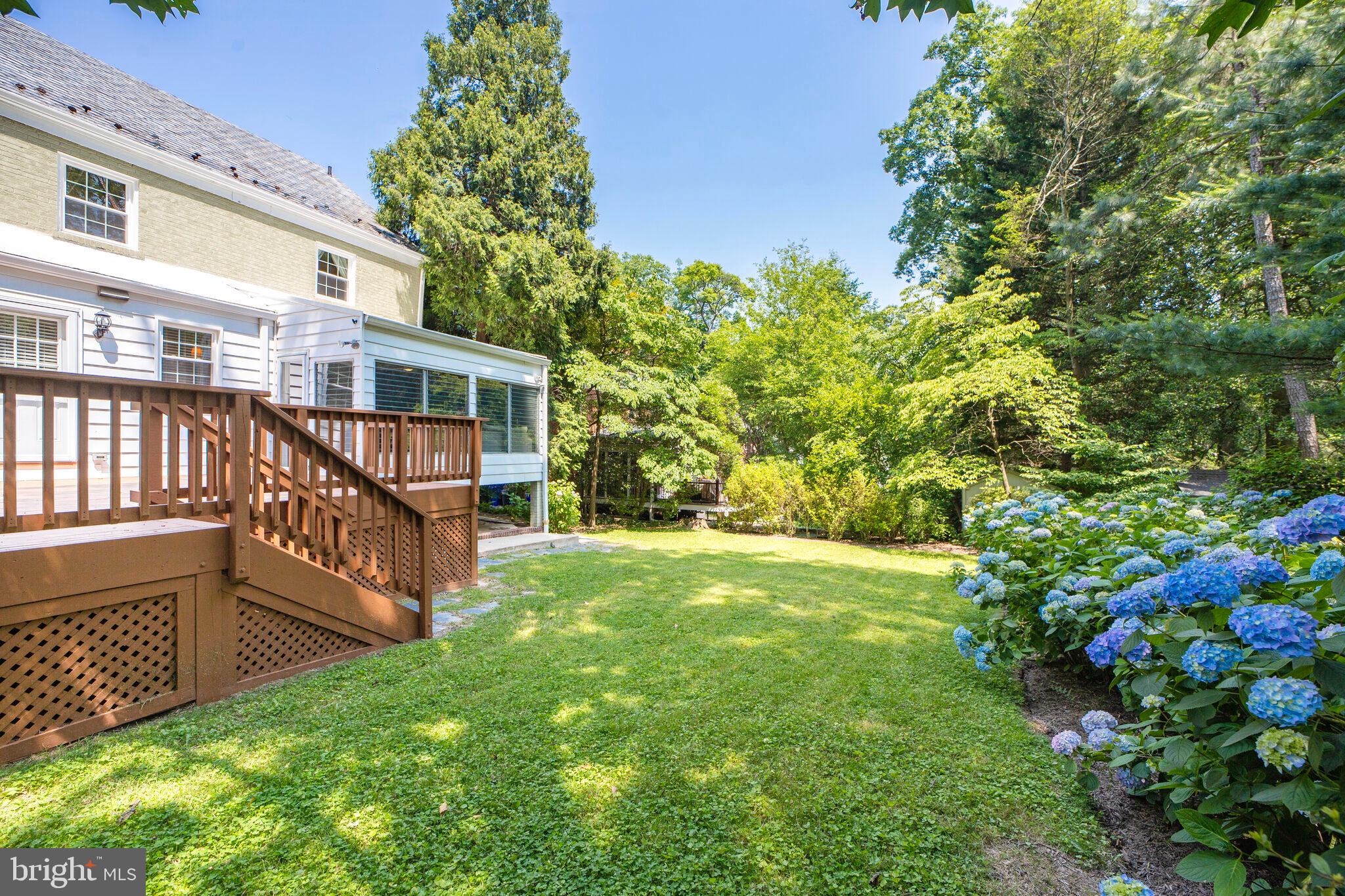 1512 Live Oak Drive Silver Spring, MD 20910 - Photo 4 of 34 a view of an house with backyard and sitting area