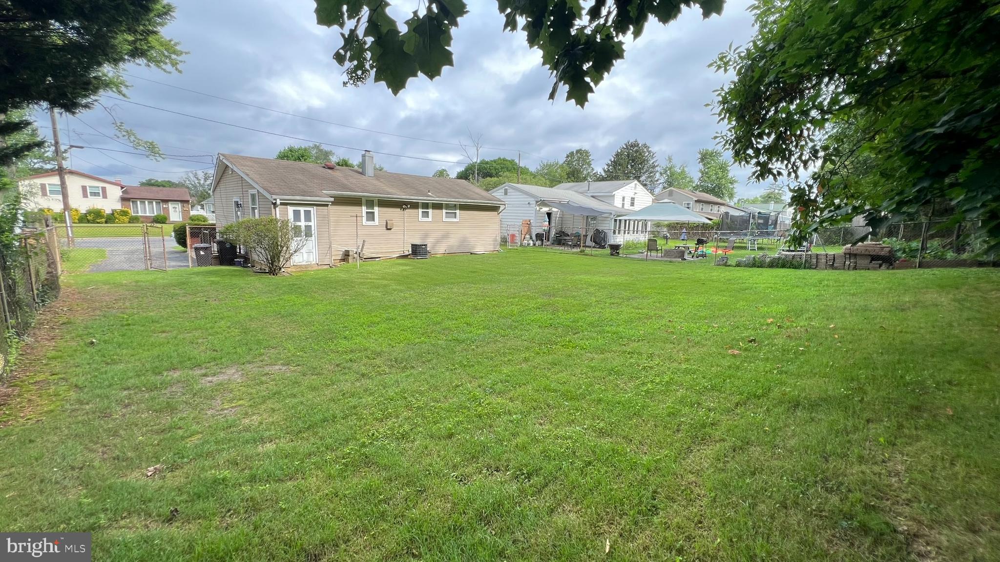 227 Somerset Road Deptford, NJ 08096 - Photo 30 of 31