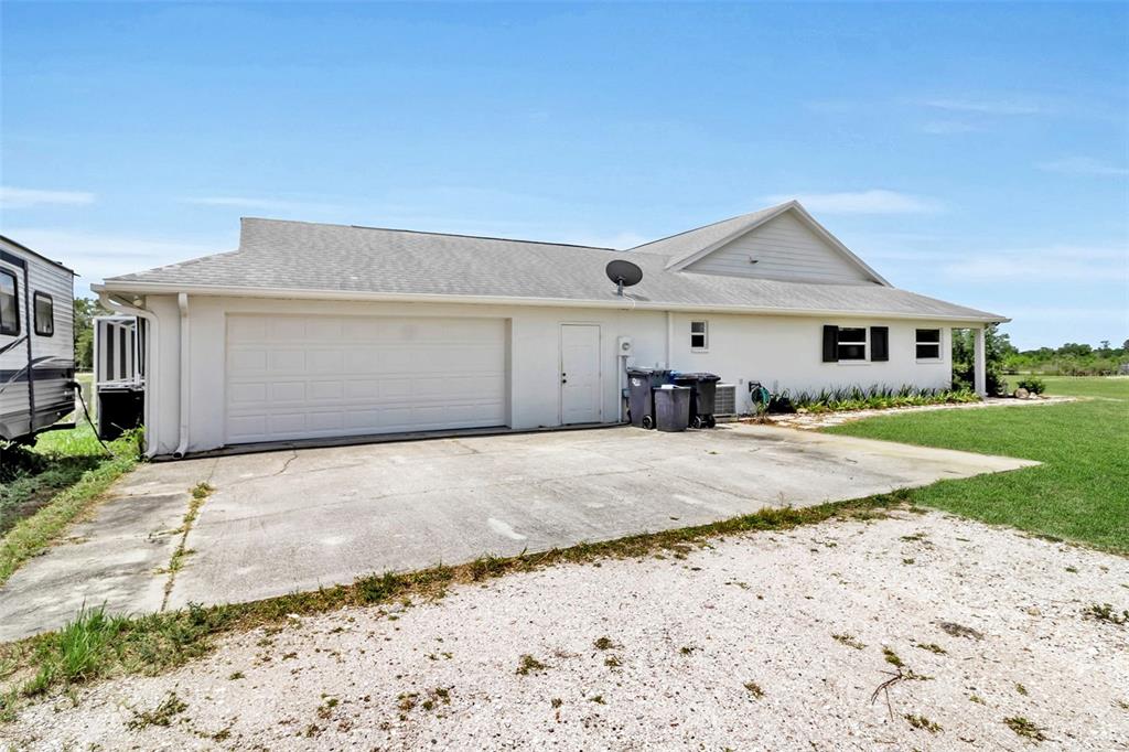 6925 Wauchula Road Myakka City, FL 34251 - Photo 6 of 66