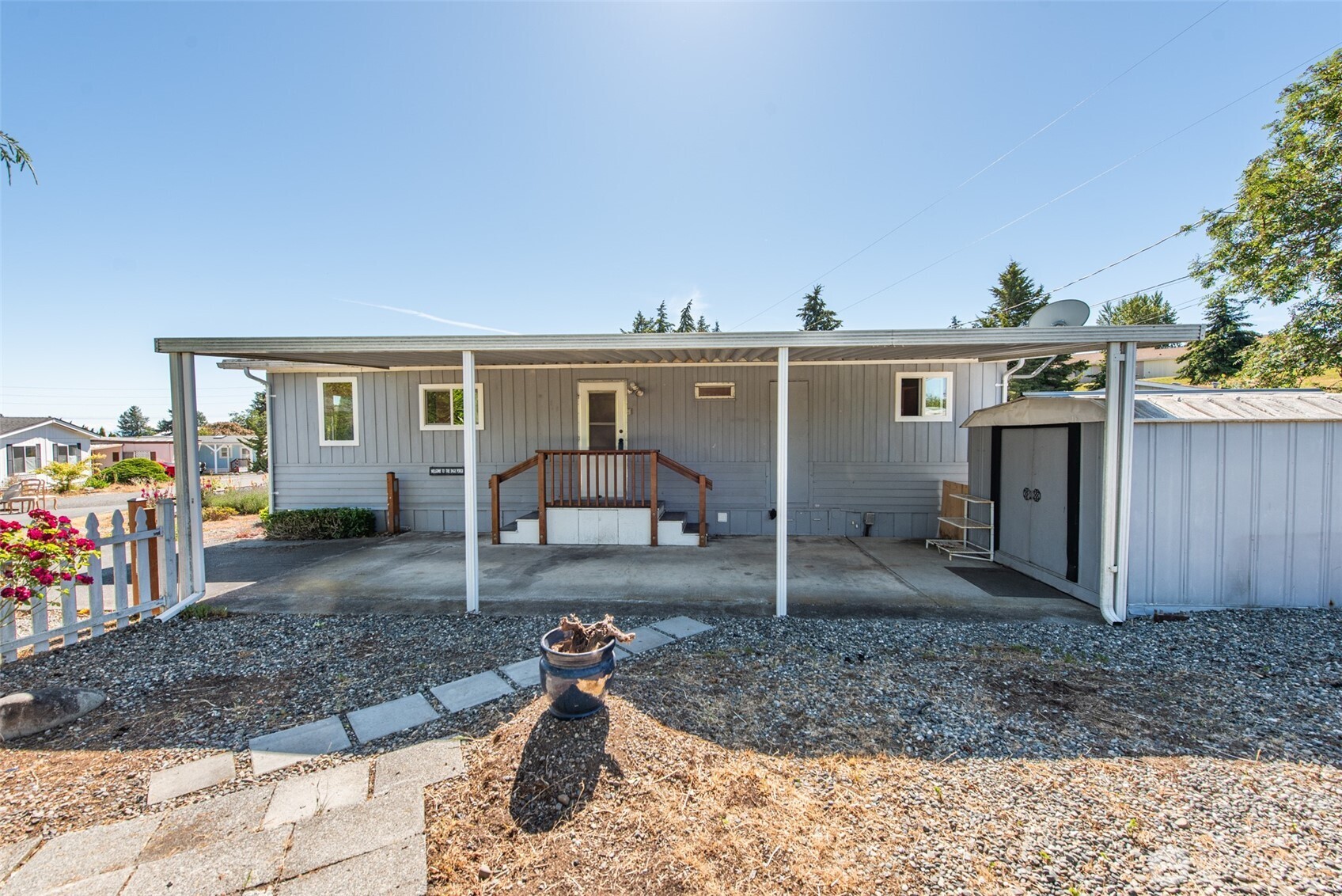 921 South 3rd Avenue, Unit 15 Sequim, WA 98382 - Photo 4 of 34