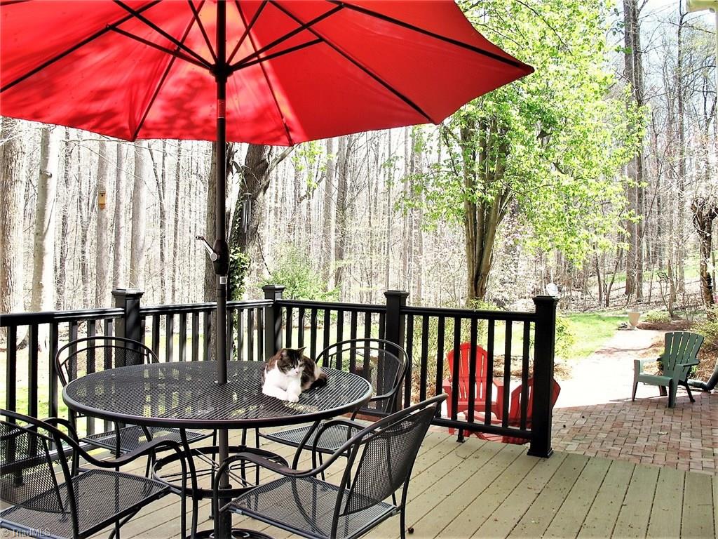 8406 Case Ridge Drive Oak Ridge, NC 27310 - Photo 4 of 26