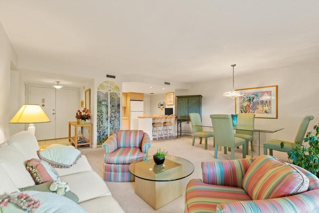 404 Paradise Road, Unit 3P Swampscott, MA 01907 - Photo 7 of 30 Gallery Image 7