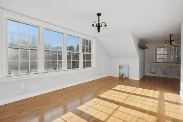 $199,999 | 454 North Parish Road, Turner, ME 04282