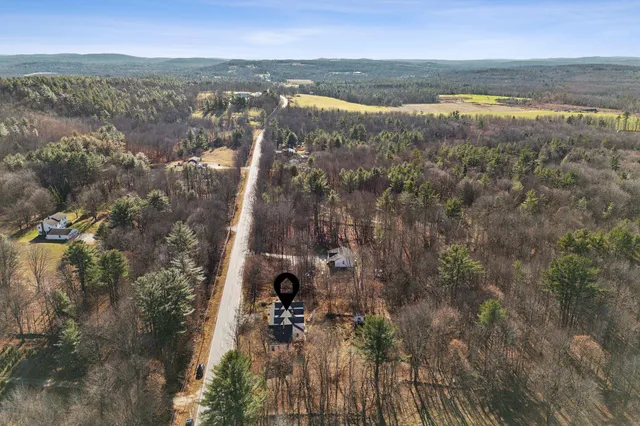 $199,999 | 454 North Parish Road, Turner, ME 04282