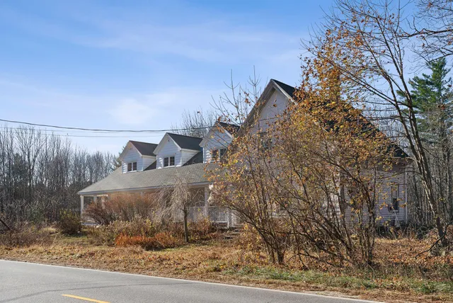 $199,999 | 454 North Parish Road, Turner, ME 04282