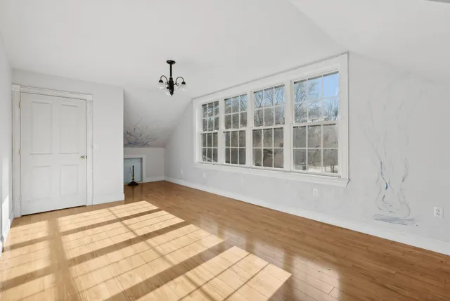 $199,999 | 454 North Parish Road, Turner, ME 04282