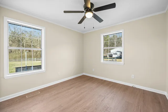 $279,000 | 135 Cedar Point Lane, South Pittsburg, TN 37380