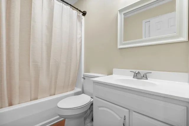 $279,000 | 135 Cedar Point Lane, South Pittsburg, TN 37380