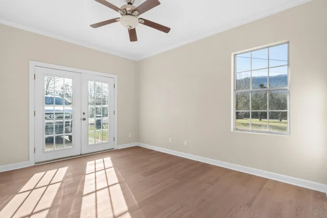 $279,000 | 135 Cedar Point Lane, South Pittsburg, TN 37380