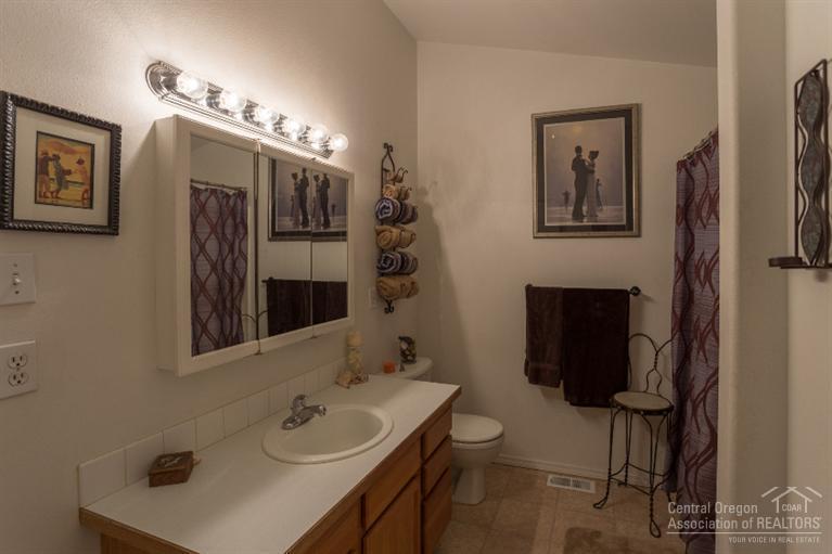 2364 Southwest 33rd Street Redmond, OR 97756 - Photo 15 of 25 Additional Photo