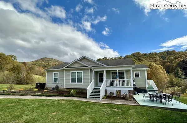 $425,000 | 156 Chase Cole Lane, Zionville, NC 28698